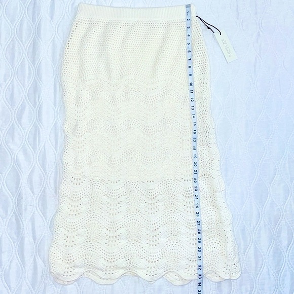 Rachel Zoe knit cropped top and skirt set size M - Picture 14 of 14